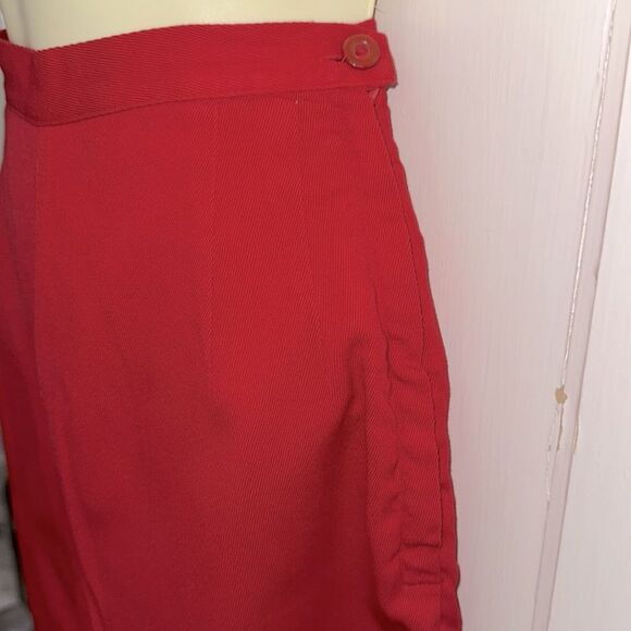 Vintage 60s Bobbie Brooks Red Denim High-Waisted Capri Pants - Picture 3 of 8